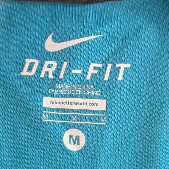 Nike Dri-Fit LeBron James Visual Forces Lion Blue Short Sleeve Shirt Size Medium - Picture 4 of 4